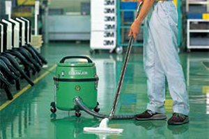 業務用掃除機 | 乾式掃除機、湿式掃除機、乾湿両用掃除機 | 業務用掃除 
