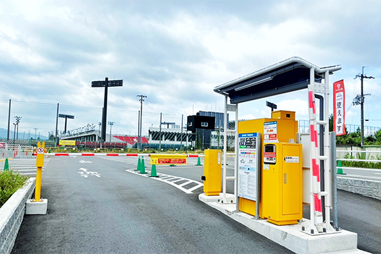 花園中央公園駐車場 様